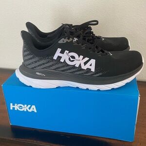Hoka mach 5. New in box